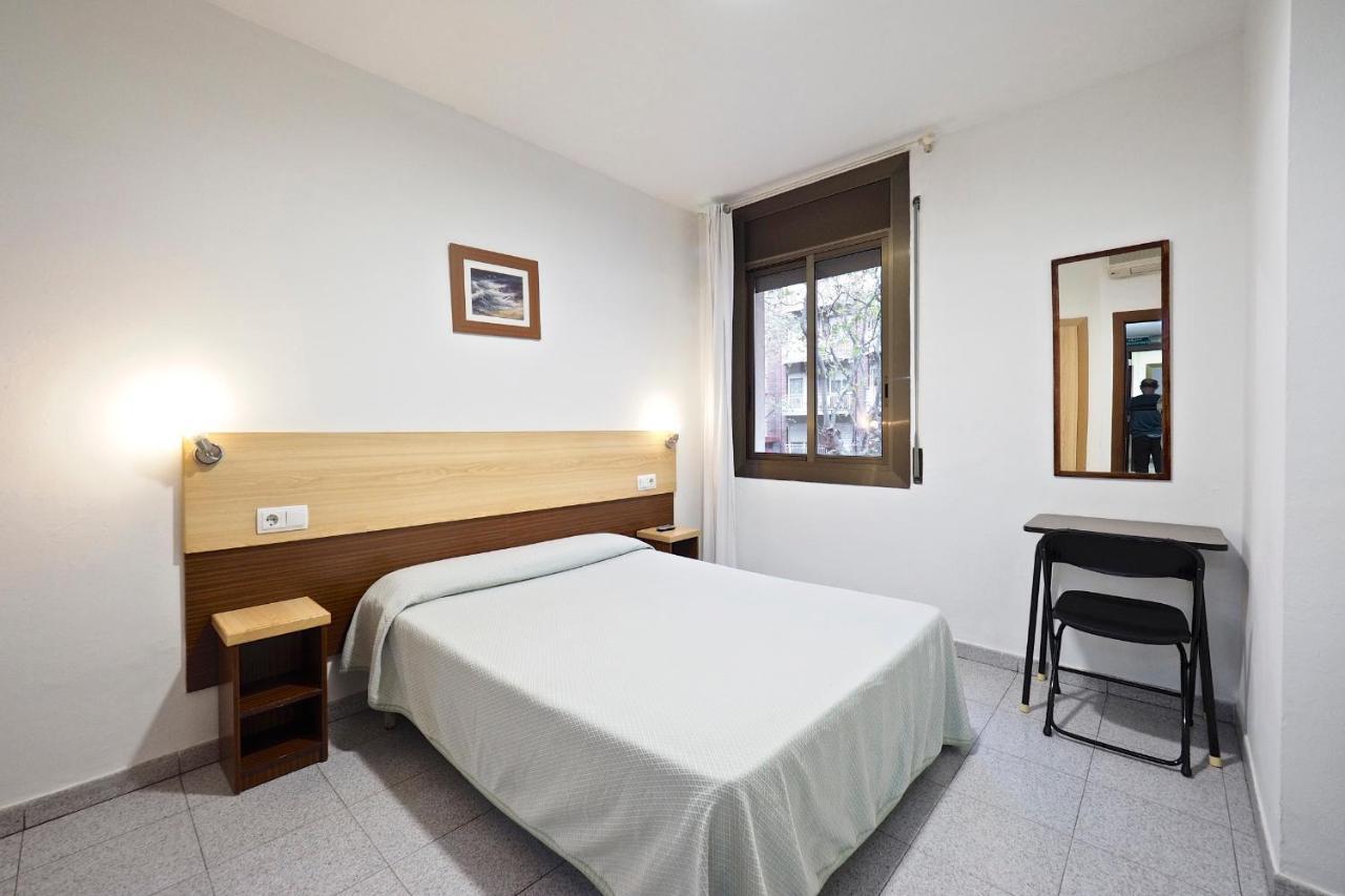 Hostal Ballestero バルセロナ エクステリア 写真