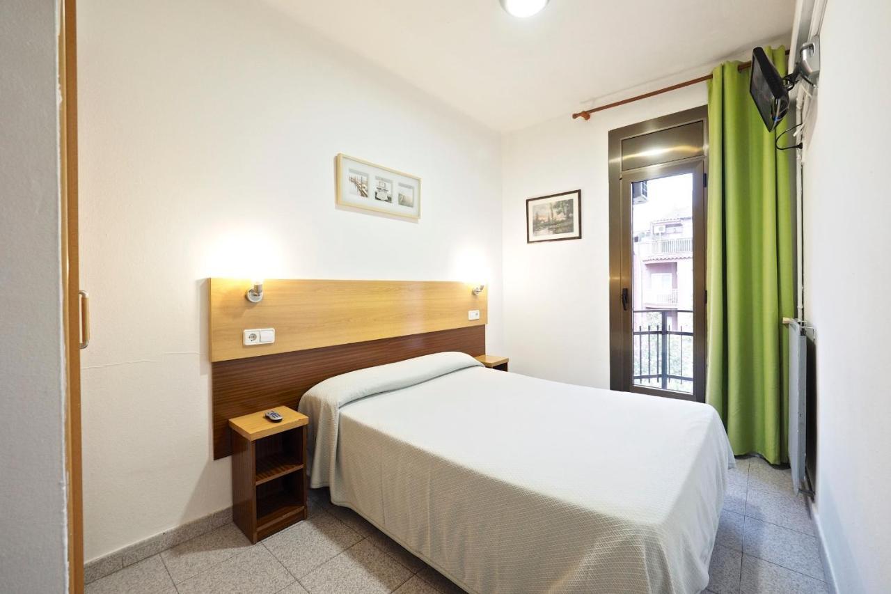 Hostal Ballestero バルセロナ エクステリア 写真