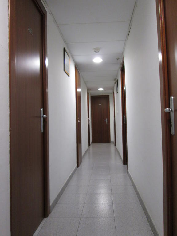 Hostal Ballestero バルセロナ エクステリア 写真