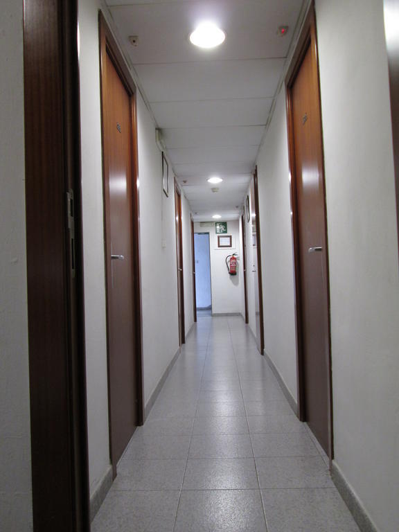 Hostal Ballestero バルセロナ エクステリア 写真